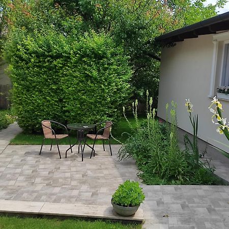 Garden Home Törökbálint 외부 사진